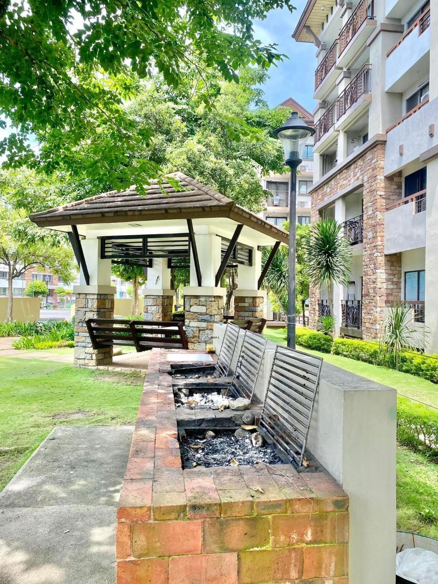 Alles One Oasis Condo Davao Near Sm Mall With Wifi Exterior photo