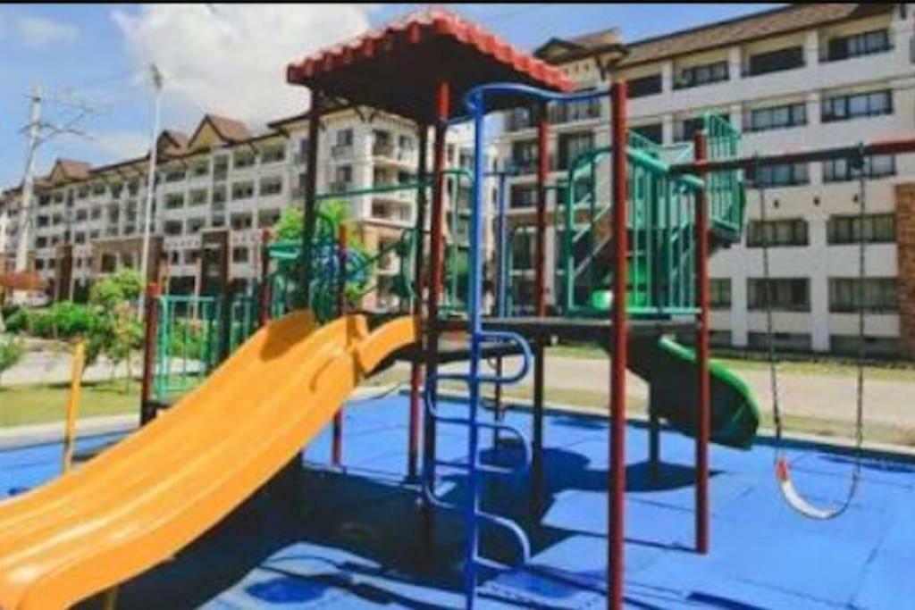 Alles One Oasis Condo Davao Near Sm Mall With Wifi Exterior photo